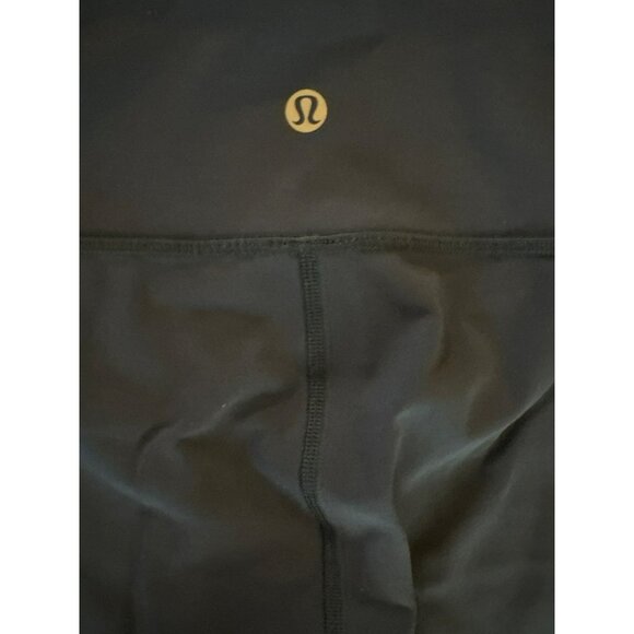 Lululemon Twist & Train Blue Cropped Leggings With Mesh Panels - Size 4 - Picture 4 of 9